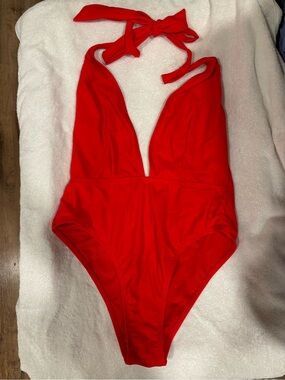 Kendall And Kylie Swimsuit